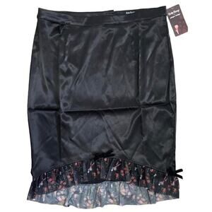 Size 2X • 18 • Betty Boop x Unique Vintage Black Skirt Faux Leather Mesh Bottom